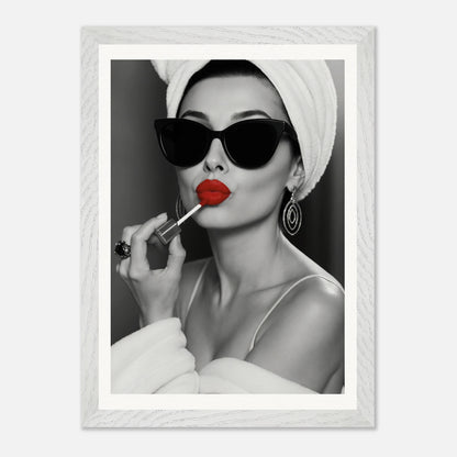 Red Lipstick Audrey