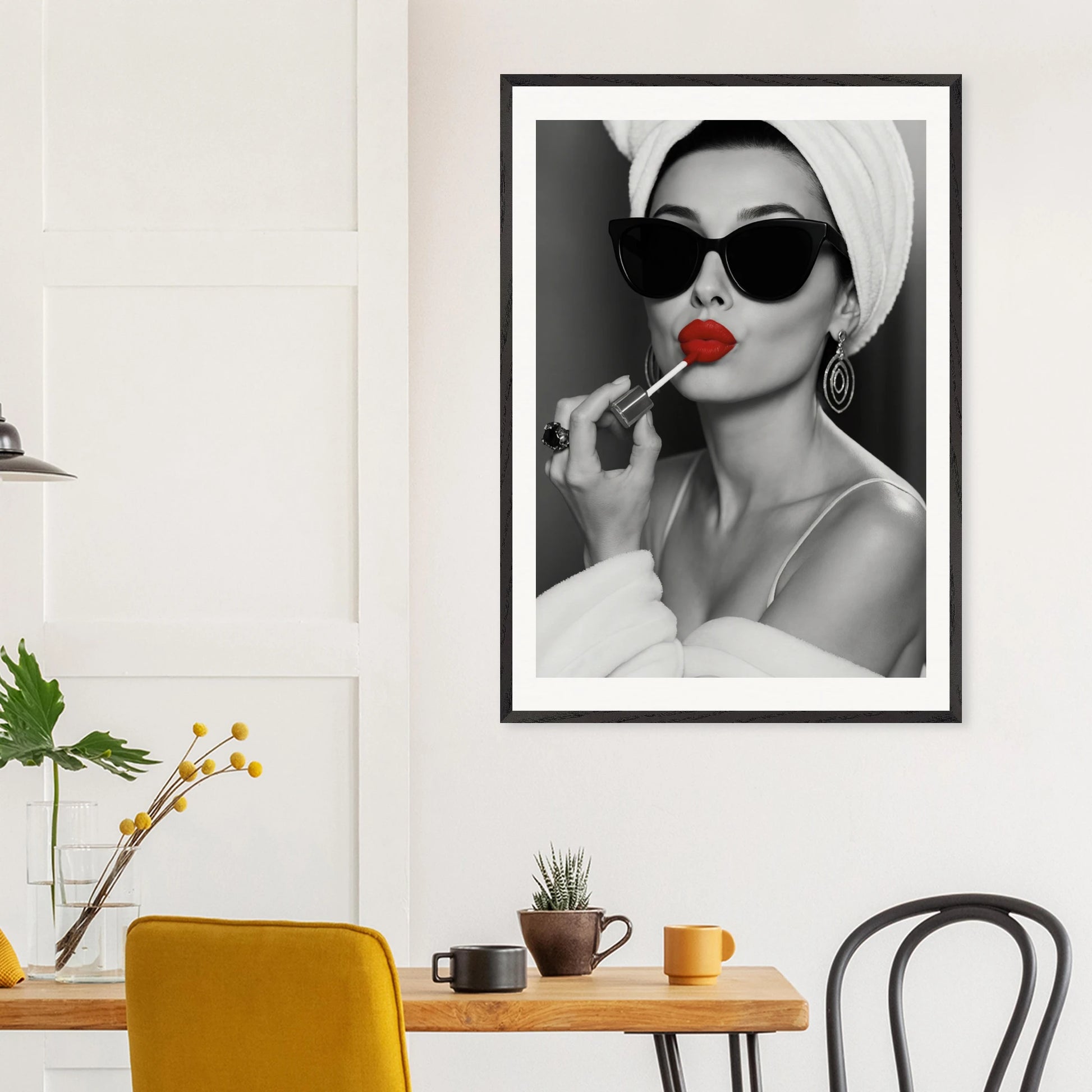 Red Lipstick Audrey
