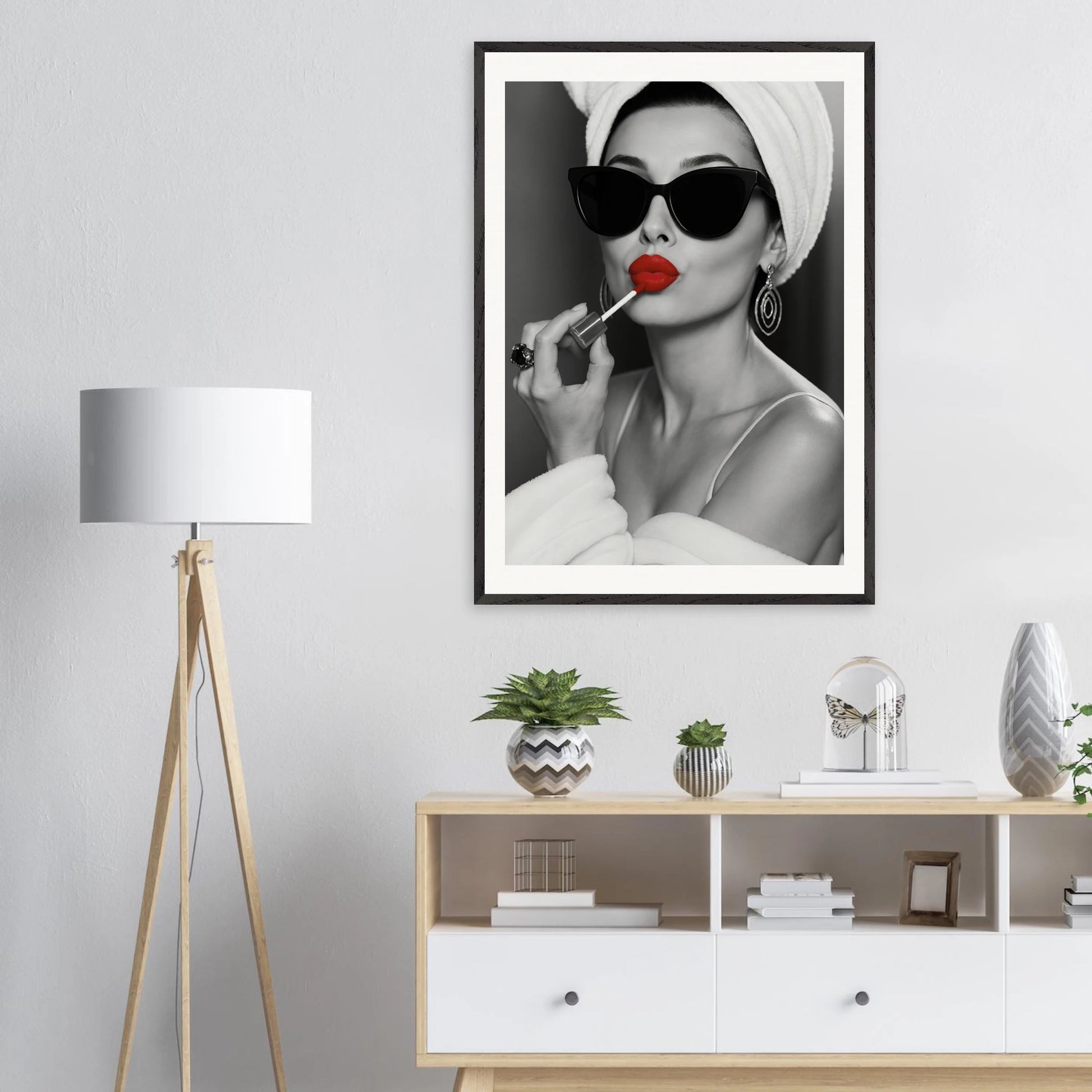 Red Lipstick Audrey