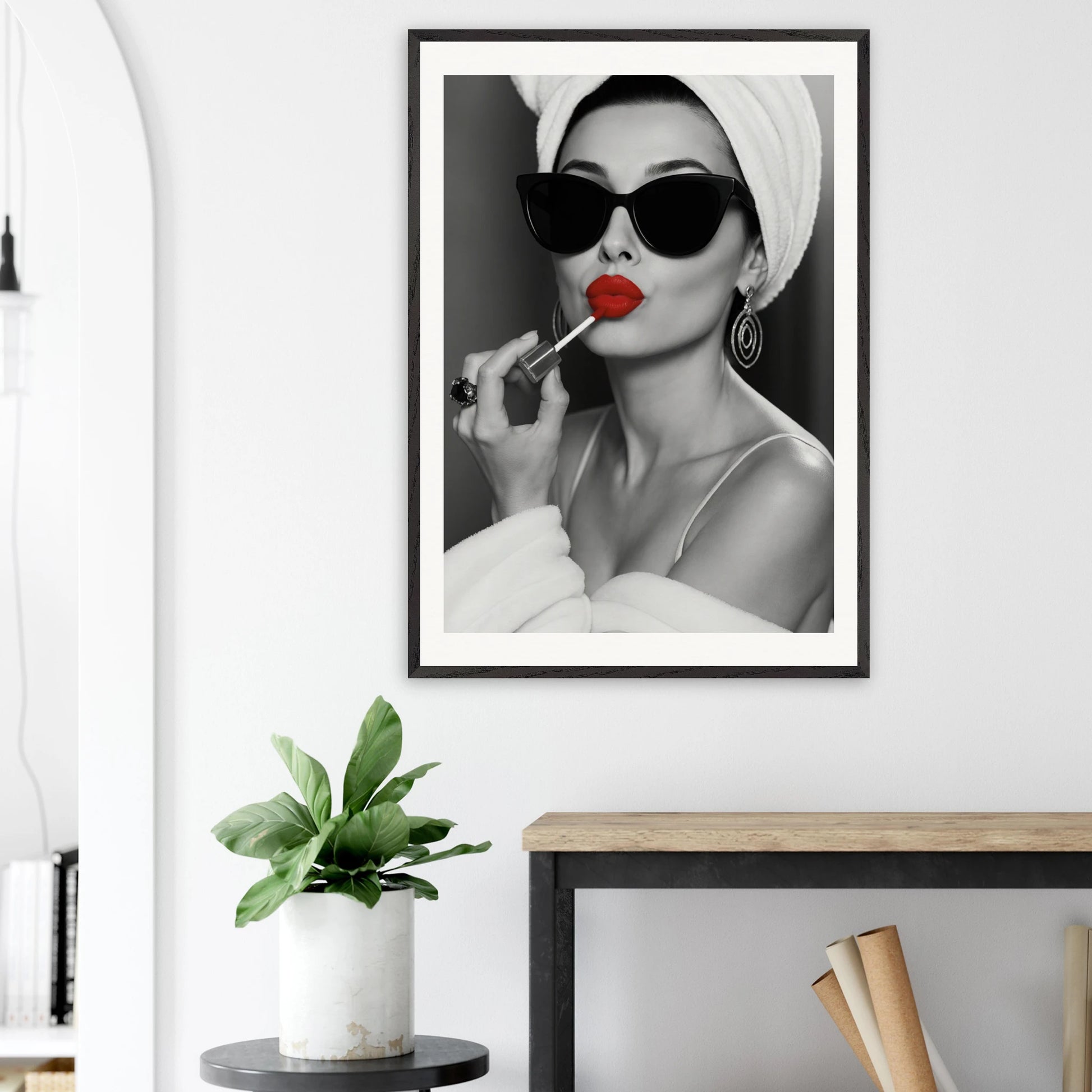 Red Lipstick Audrey